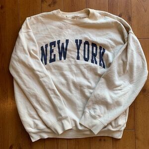NEW John Galt White New York Crew Neck
Sweatshirt One size